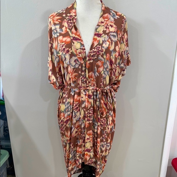 NWT Dress Forum floral botanical kimono dress - Picture 3 of 9